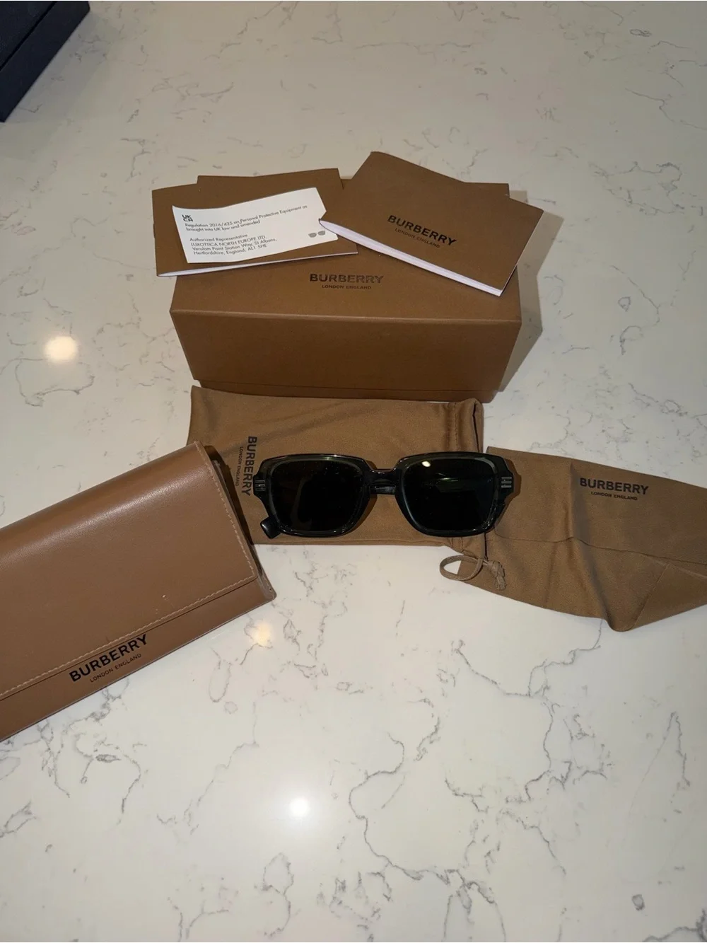 Burberry Green Rectangular Sunglasses with Brown Accessories